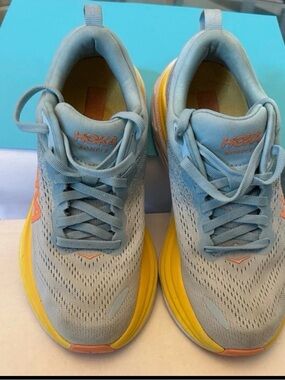 Hoka One One Bondi 8 Blue Summer Song Country Air Women's US5 B Great Condition